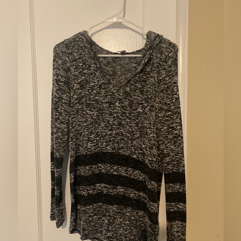 Sevengate long sleeved shirt